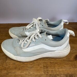 Vans Sneakers